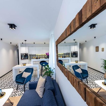 Sun And Stone Apartment 察夫塔特 外观 照片